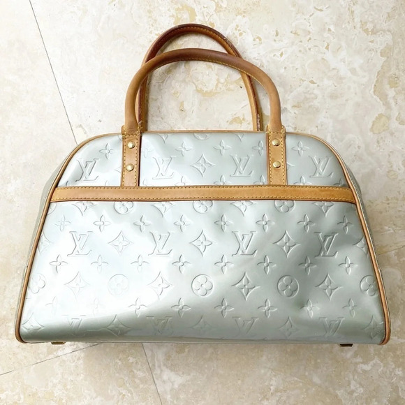 Louis Vuitton Monogram Thompkins Silver Vernis Tote - Picture 16 of 16